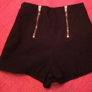 SOLD 3/$15 2 pairs cute shorts